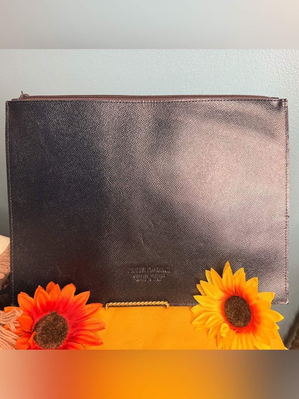 Leather Cosmetic Pouch in Black by Pratesi Florence